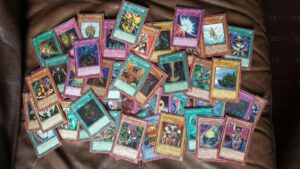 Bài Yugioh là gì? Hướng dẫn cách chơi cho người mới