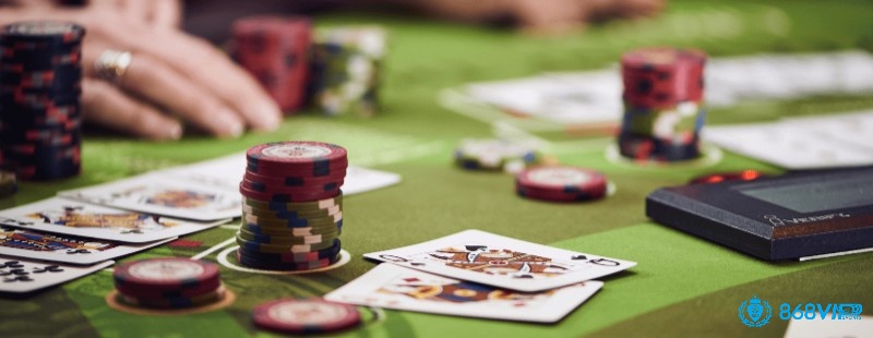 Việc theo dõi sát sao ván chơi giúp người chơi casino offline điều chỉnh chiến lược ngay kịp thời.