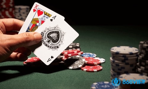 Blackjack có lợi thế nhà cái thấp, đặc biệt khi người chơi áp dụng đúng chiến thuật cơ bản một cách chính xác
