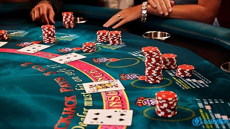 Bí quyết quan trọng cho khi nào nên Hit và khi nào nên Stand
