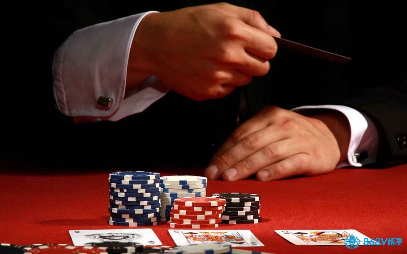 Mẹo chơi poker hay/giỏi kiểm soát cảm xúc
