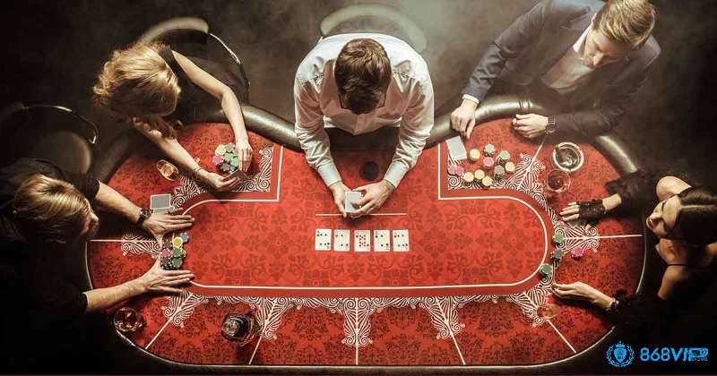 Quan sát cách cược và hành vi giúp bạn đọc vị đối thủ hiệu quả hơn trong Poker Texas